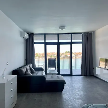 Sozopol Beach Apartments Созополь