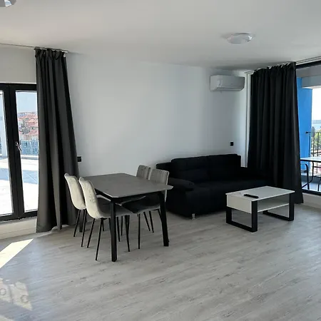 Sozopol Beach Apartments סוזופול